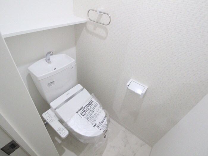 トロワ・浄心の物件内観写真