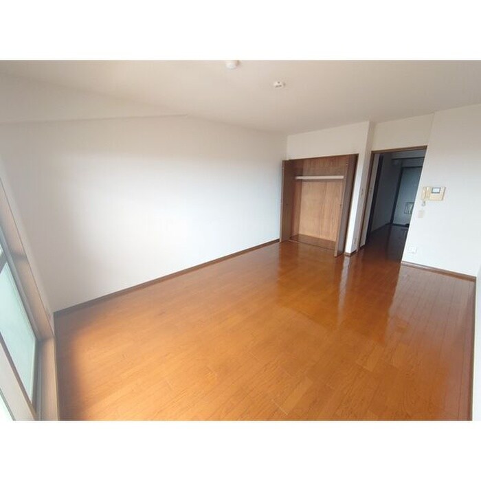 レイクワンの物件内観写真