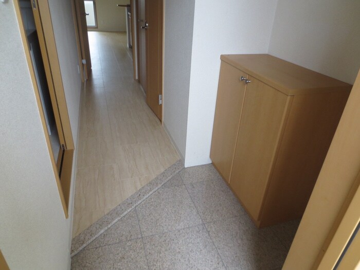 ヒルズ楠南棟の物件内観写真