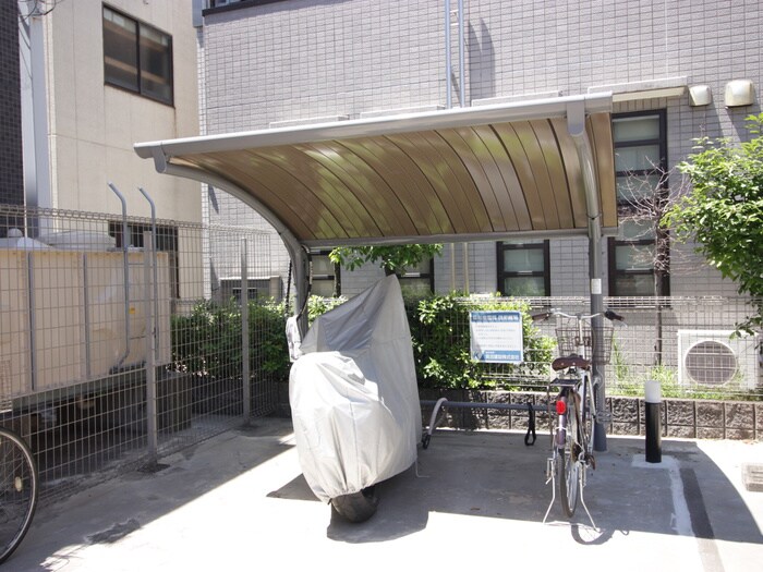 ヒルズ楠南棟の物件外観写真