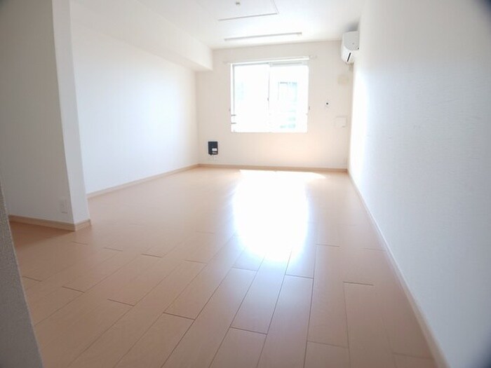 ボンジュルネの物件内観写真