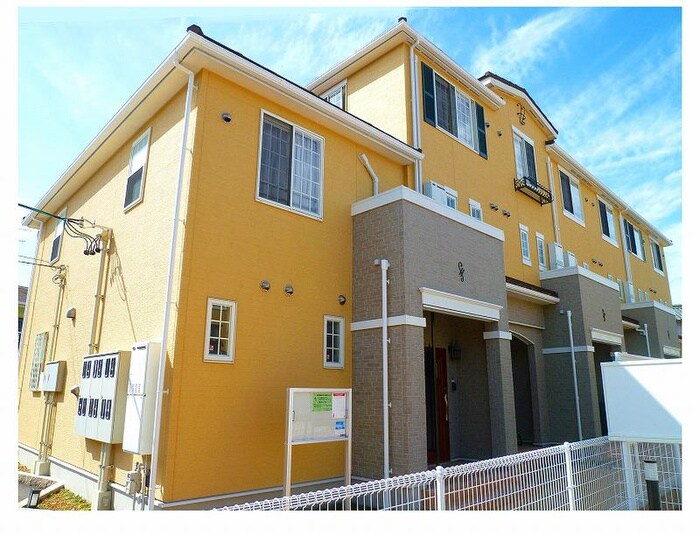 ボンジュルネの物件外観写真