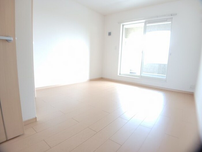 ボンジュルネの物件内観写真