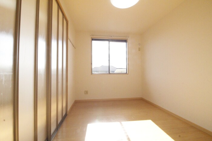 ガーデンコート出川　Ｃ棟の物件内観写真