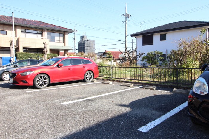 ガーデンコート出川　Ｃ棟の物件外観写真