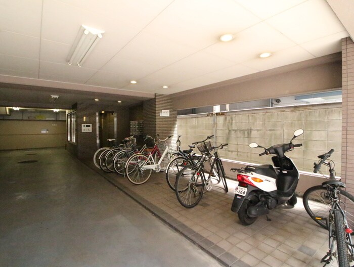 ＡＲＴ　ＶＥＲＴの物件外観写真