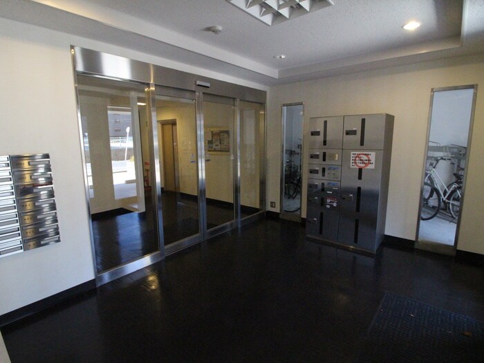 ＴＩＮＹＧＲＯＶＥの物件外観写真