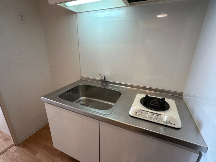 ア－デン春岡の物件内観写真