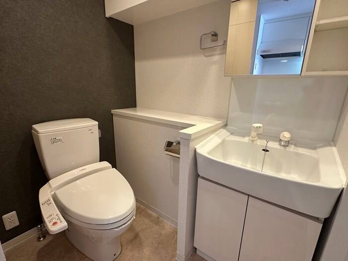 ア－デン春岡の物件内観写真