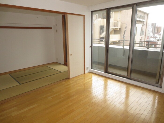 SS.FLAT桜山の物件内観写真