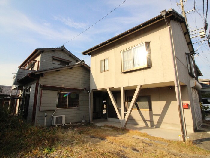 大島町貸家の物件外観写真