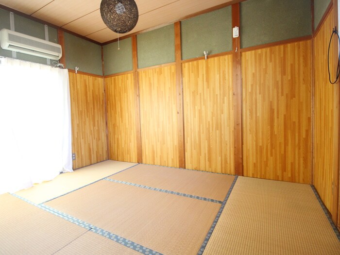 大島町貸家の物件内観写真