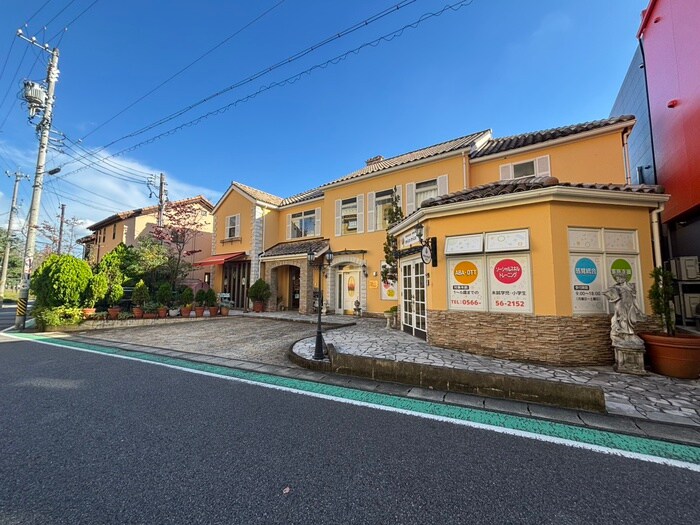 ヴィラヨサミの物件外観写真