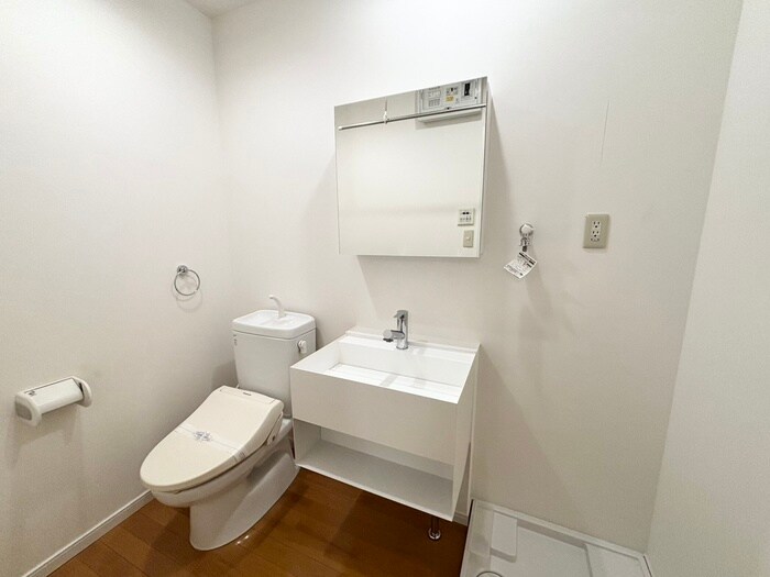 ヴィラヨサミの物件内観写真