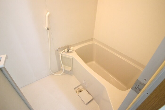 レジデンス栗島の物件内観写真