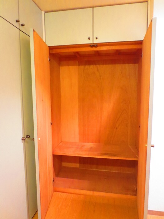 エクセレンス志賀本通の物件内観写真