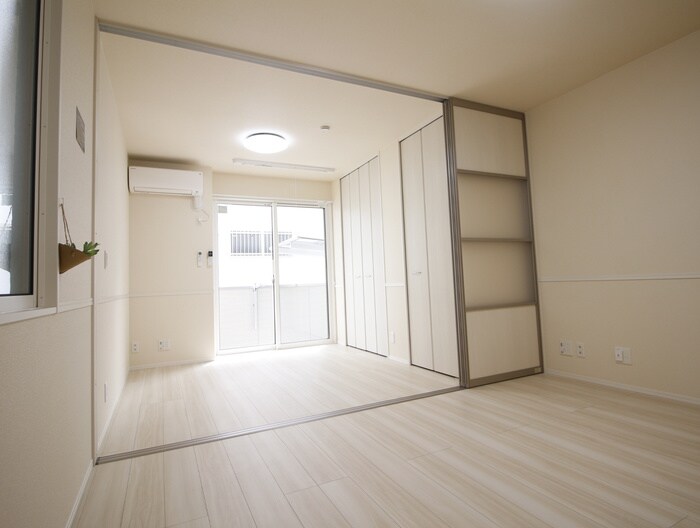 メゾンクレセントⅡ八田の物件内観写真