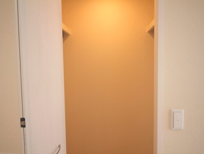 メゾンクレセントⅡ八田の物件内観写真