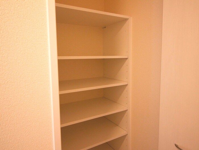 メゾンクレセントⅡ八田の物件内観写真