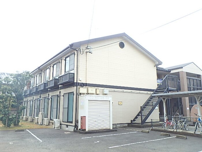 アム－ル清流の物件外観写真