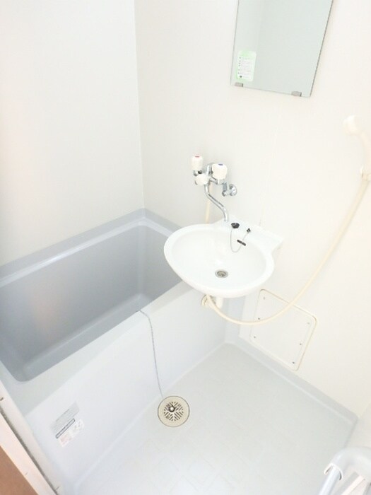 アム－ル清流の物件内観写真