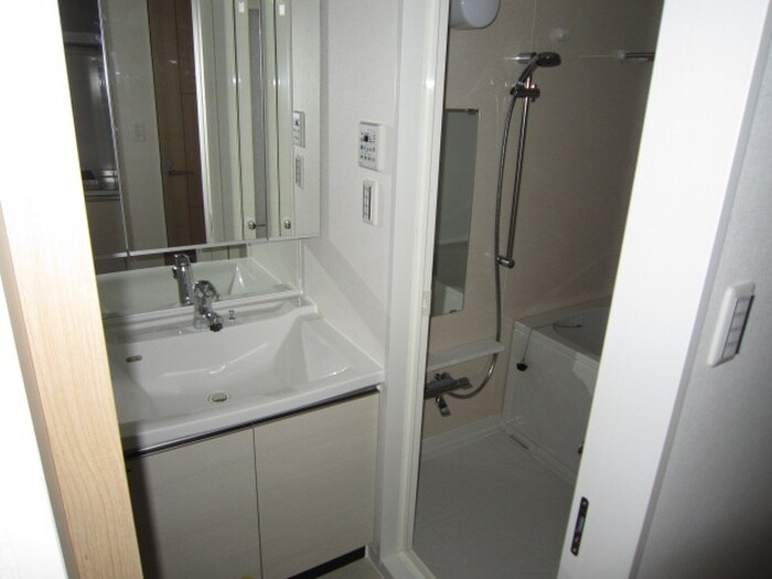 アデグランツ大須の物件内観写真