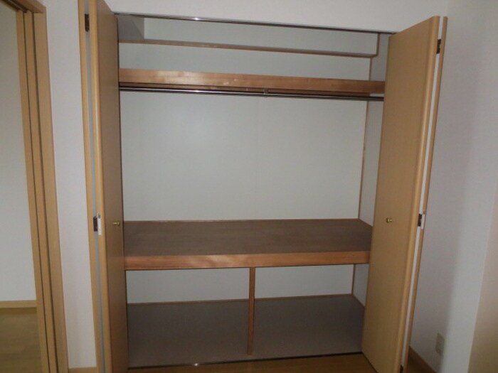 ポポラ－レ白鳥の物件内観写真