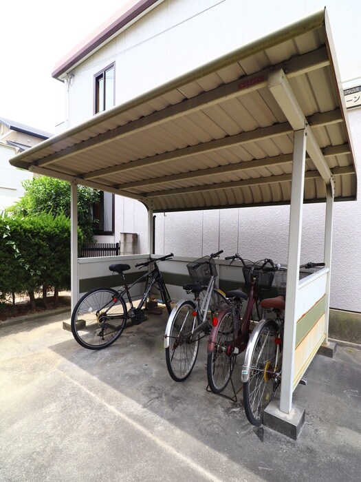 グリーンヒルズの物件外観写真