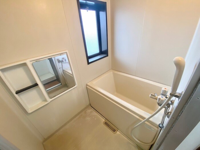 グリーンヒルズの物件内観写真