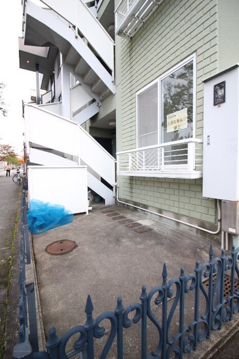 ブラウ・シュビーゲルの物件外観写真