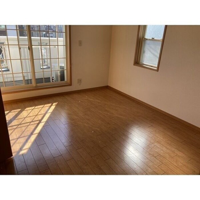 ヴィーライズ稲上の物件内観写真