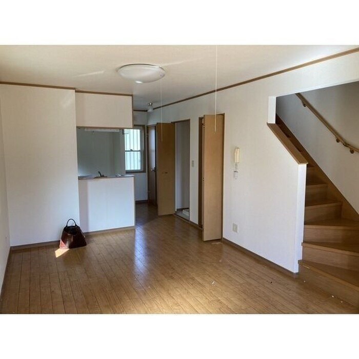 ヴィーライズ稲上の物件内観写真