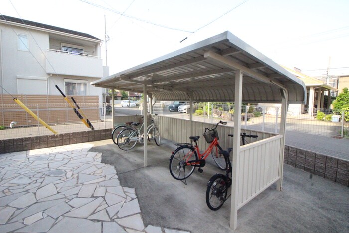 メゾングランドゥ－ルの物件外観写真