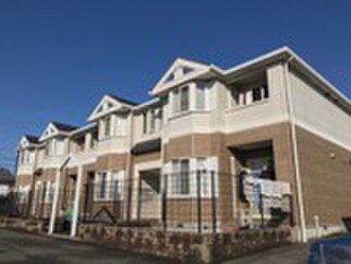 サンファ－レ里小牧の物件外観写真