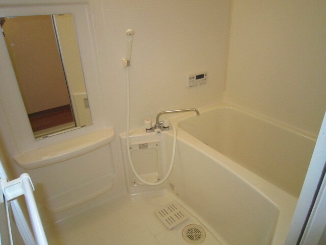 サンファ－レ里小牧の物件内観写真