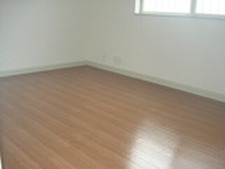 サンファ－レ里小牧の物件内観写真