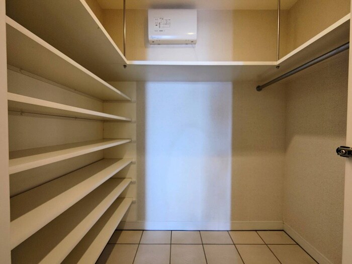 プライムメゾン東桜の物件内観写真