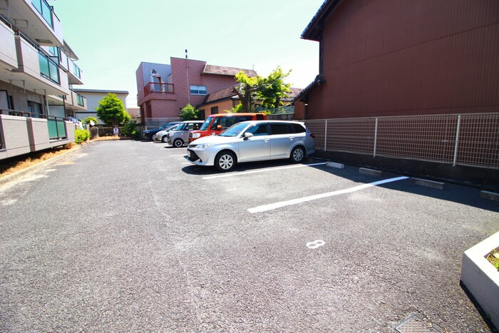 サニーコート西春の物件外観写真