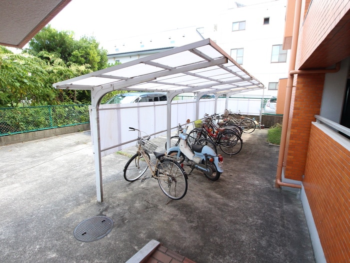 エステート小島の物件外観写真