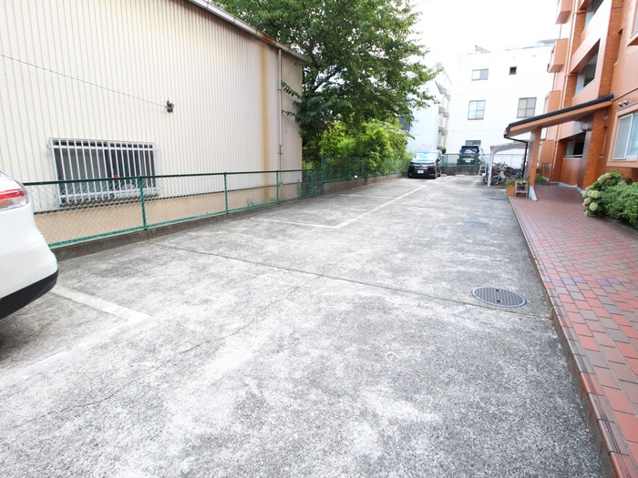 エステート小島の物件外観写真