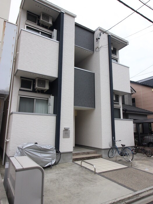 アミティエ・フレール神明町の物件外観写真