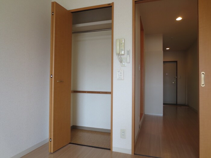 Ｓｕｎｎｙ　Ｃｏｕｒｔの物件内観写真