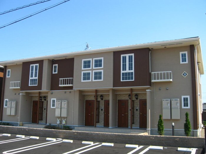 フィオ－レ・デ－アＢの物件外観写真