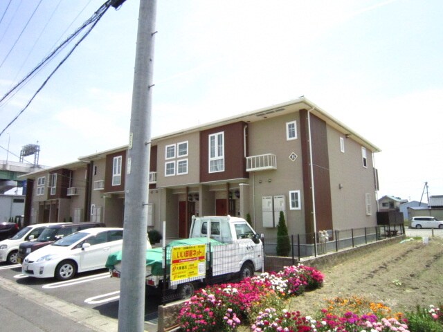 フィオ－レ・デ－アＢの物件外観写真