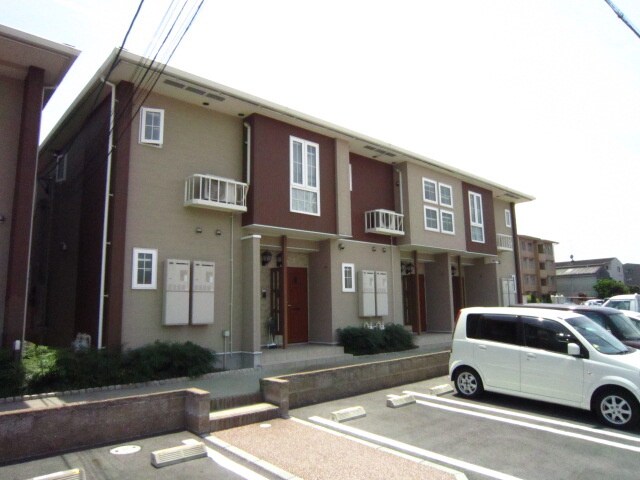 フィオ－レ・デ－アＢの物件外観写真