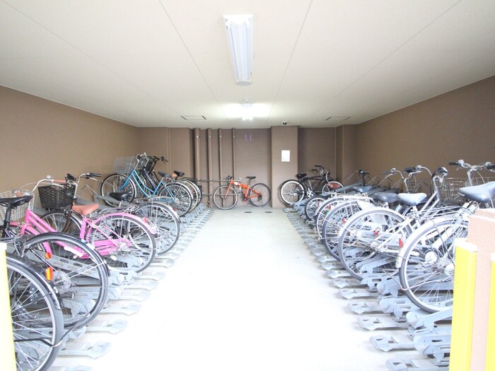 ﾌﾟﾚｻﾝｽ名古屋STATIONｱﾌﾞｿﾘｭｰﾄの物件外観写真