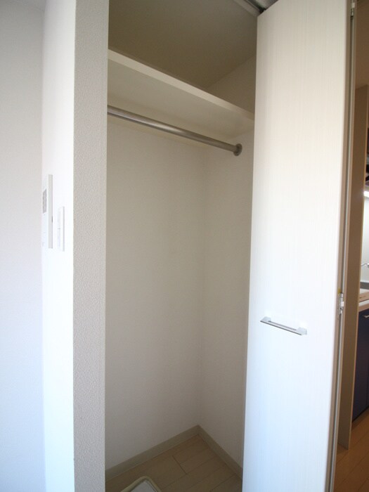 ﾌﾟﾚｻﾝｽ名古屋STATIONｱﾌﾞｿﾘｭｰﾄの物件内観写真