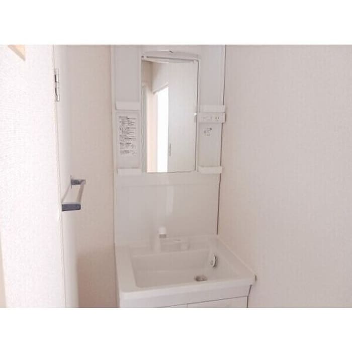 ハイツプ－ドルの物件内観写真