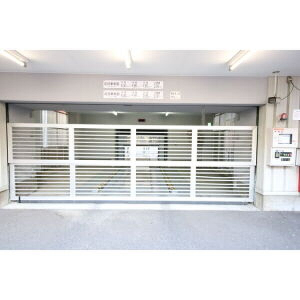 La  Douceur新栄の物件外観写真