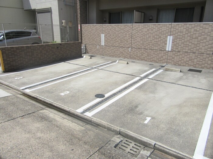 リバ－ジュの物件外観写真